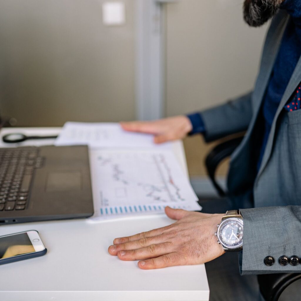 Recursos didácticos innovadores para Másteres en Administración y Negocios 1 pexels photo 7793675 7