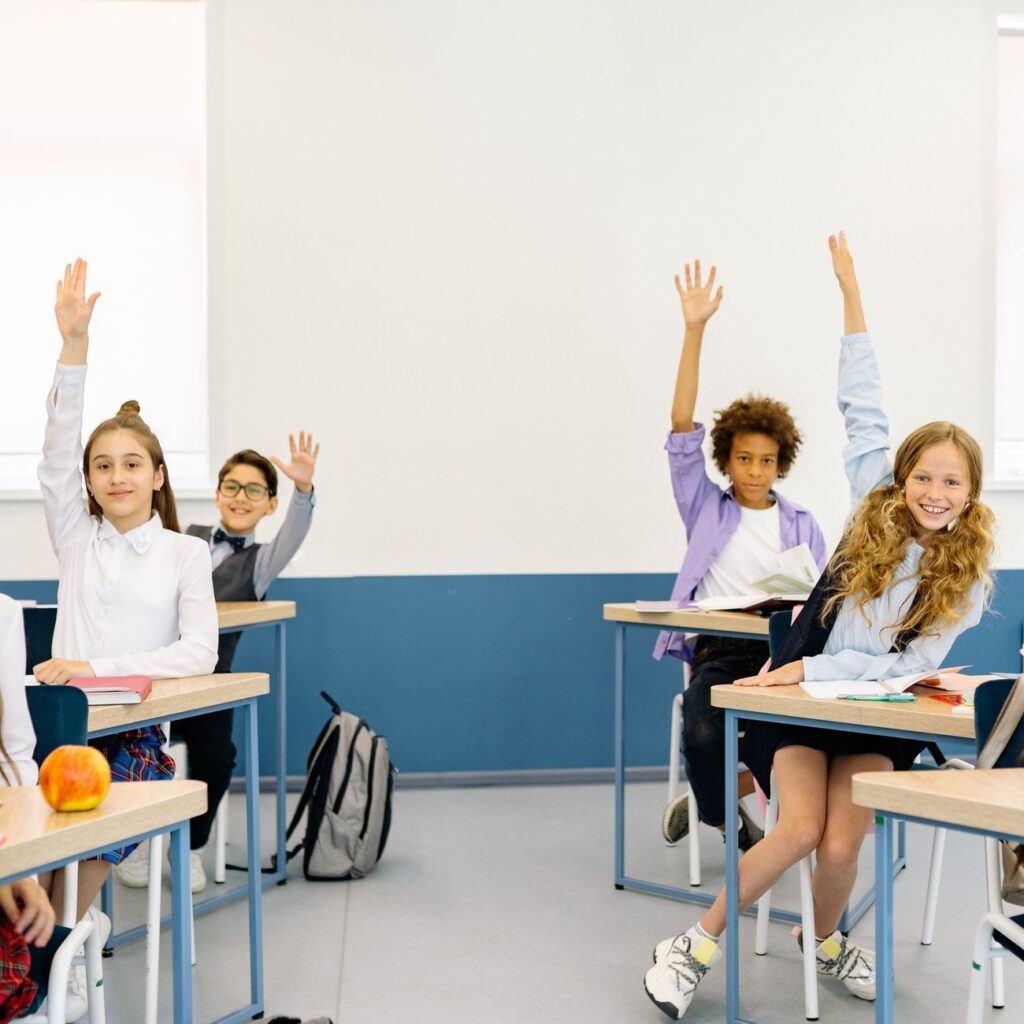 Cómo el aprendizaje colaborativo beneficia a los estudiantes de ingeniería 1 pexels photo 8618062
